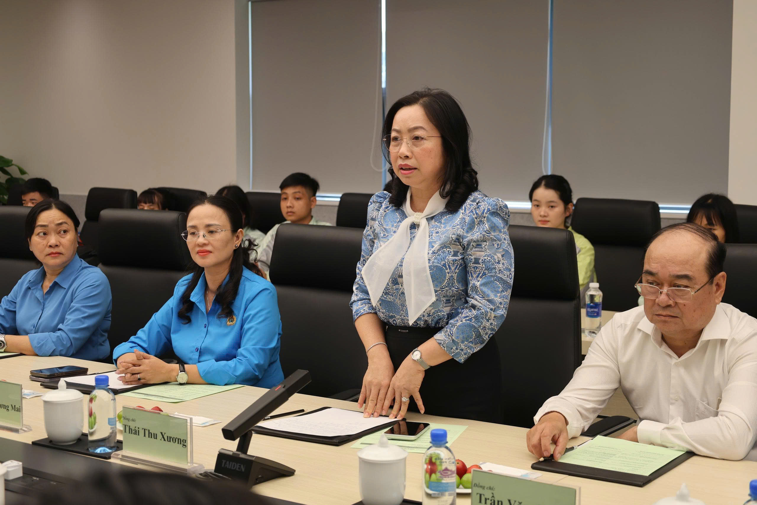 pho-chu-tich-TLDLDVN-den-tham-goertek-vn-1.jpg