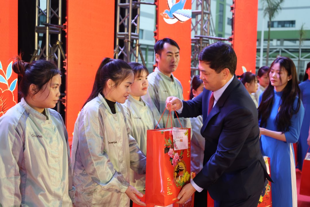 chu-tich-tong-ldldvn-bi-thu-tinh-bac-ninh-2.jpg